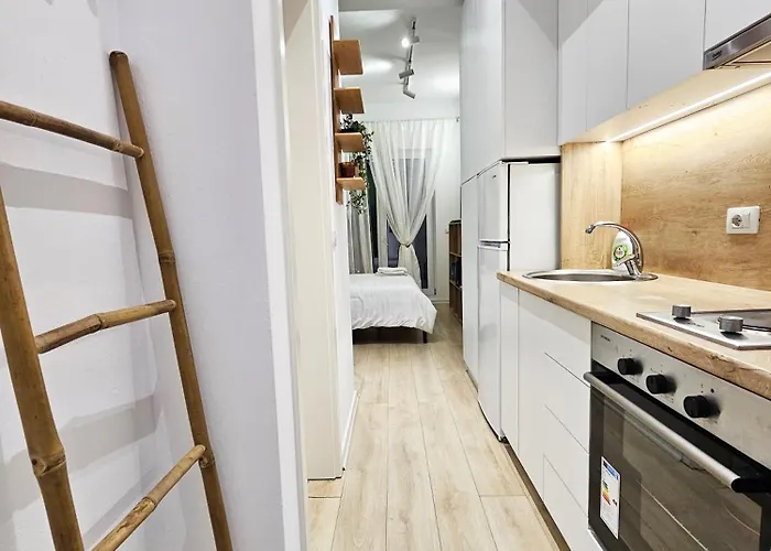 The View Magnet Self Check-in 公寓 地拉那